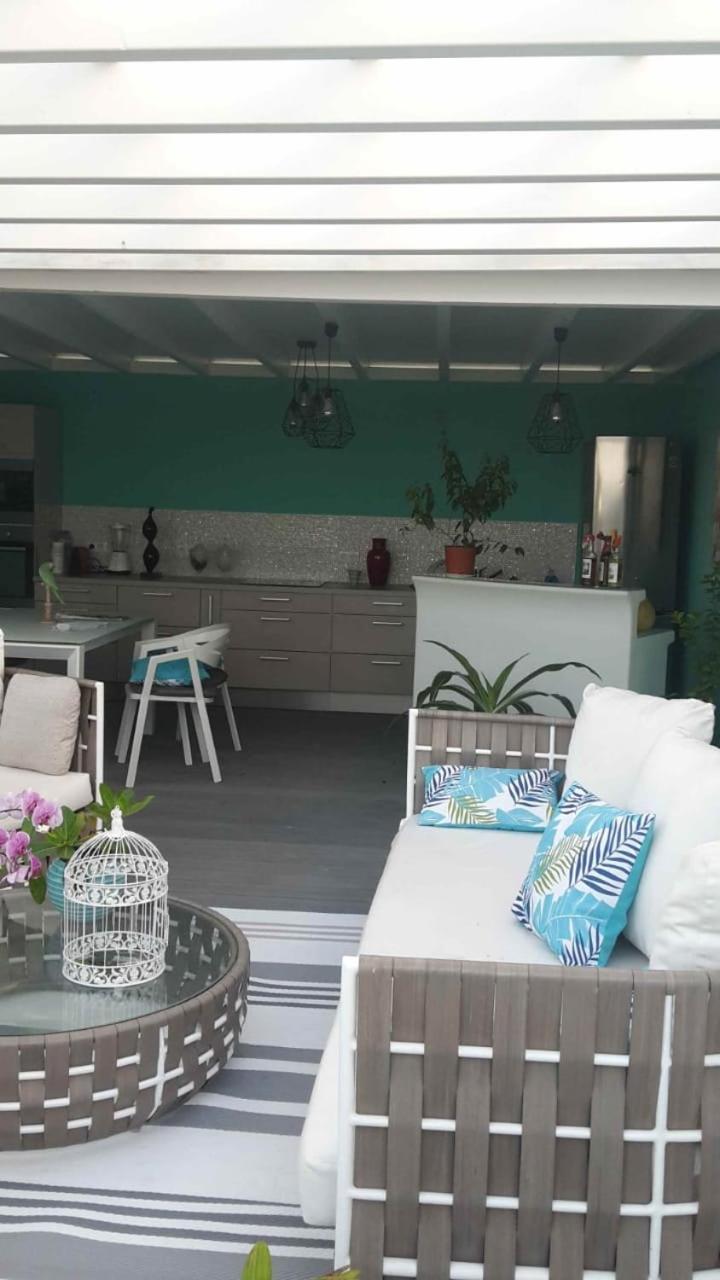 Bed and Breakfast La Mariposa Le Robert Exterior foto